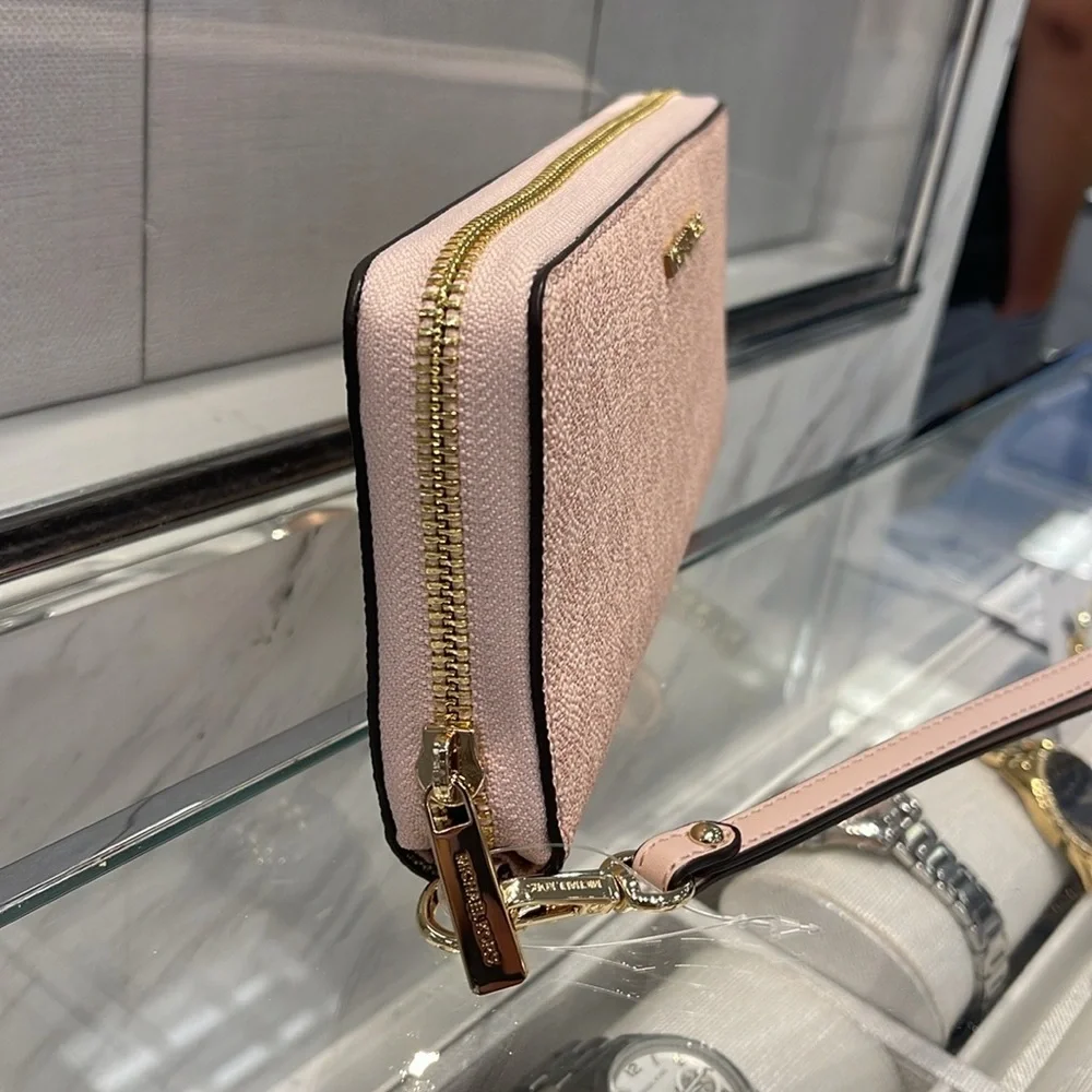 MICHAEL KORS Jet Set Travel Lg Signature Logo Continental Wristlet POWDER BLUSH